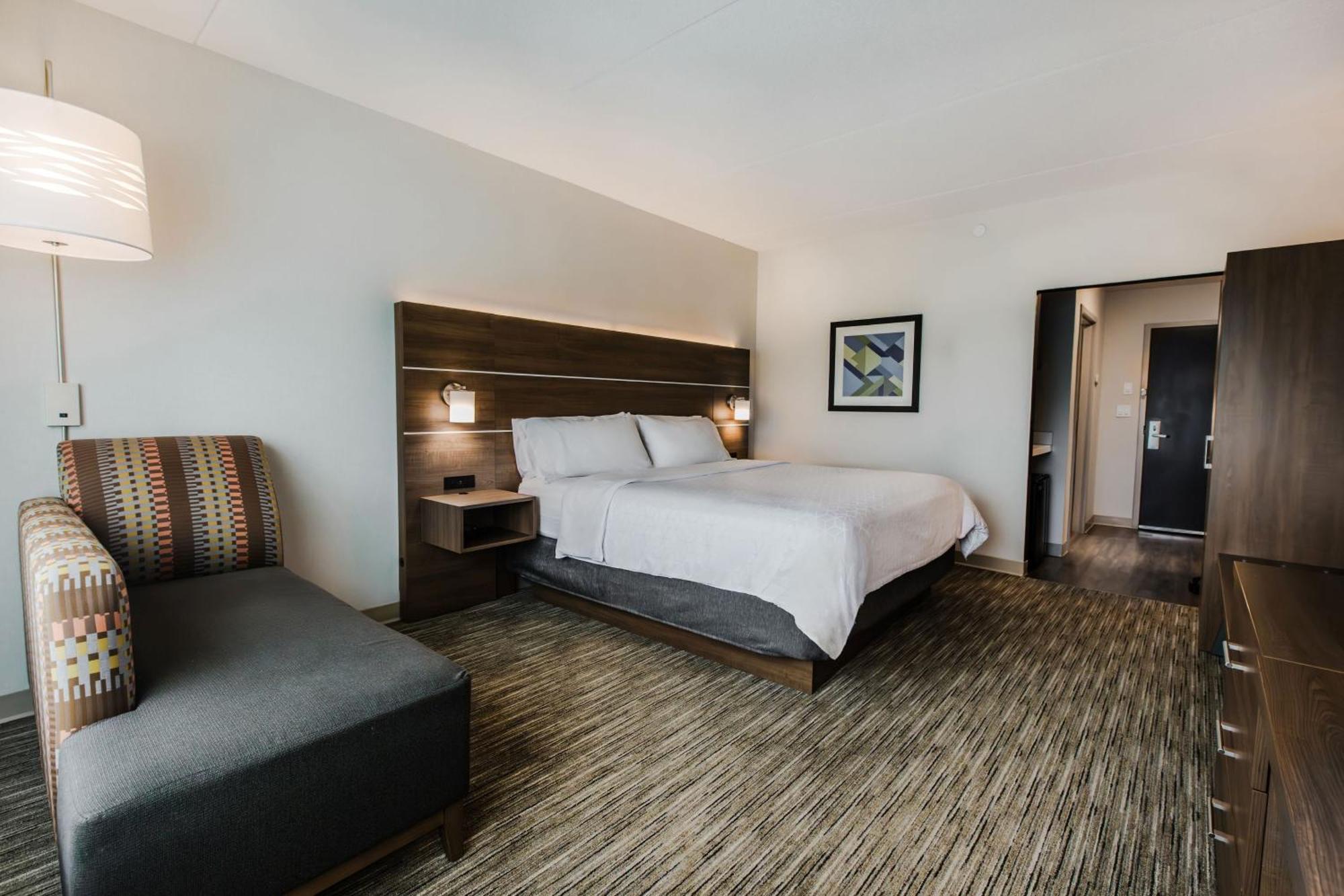 Holiday Inn Express & Suites - Welland Exterior photo
